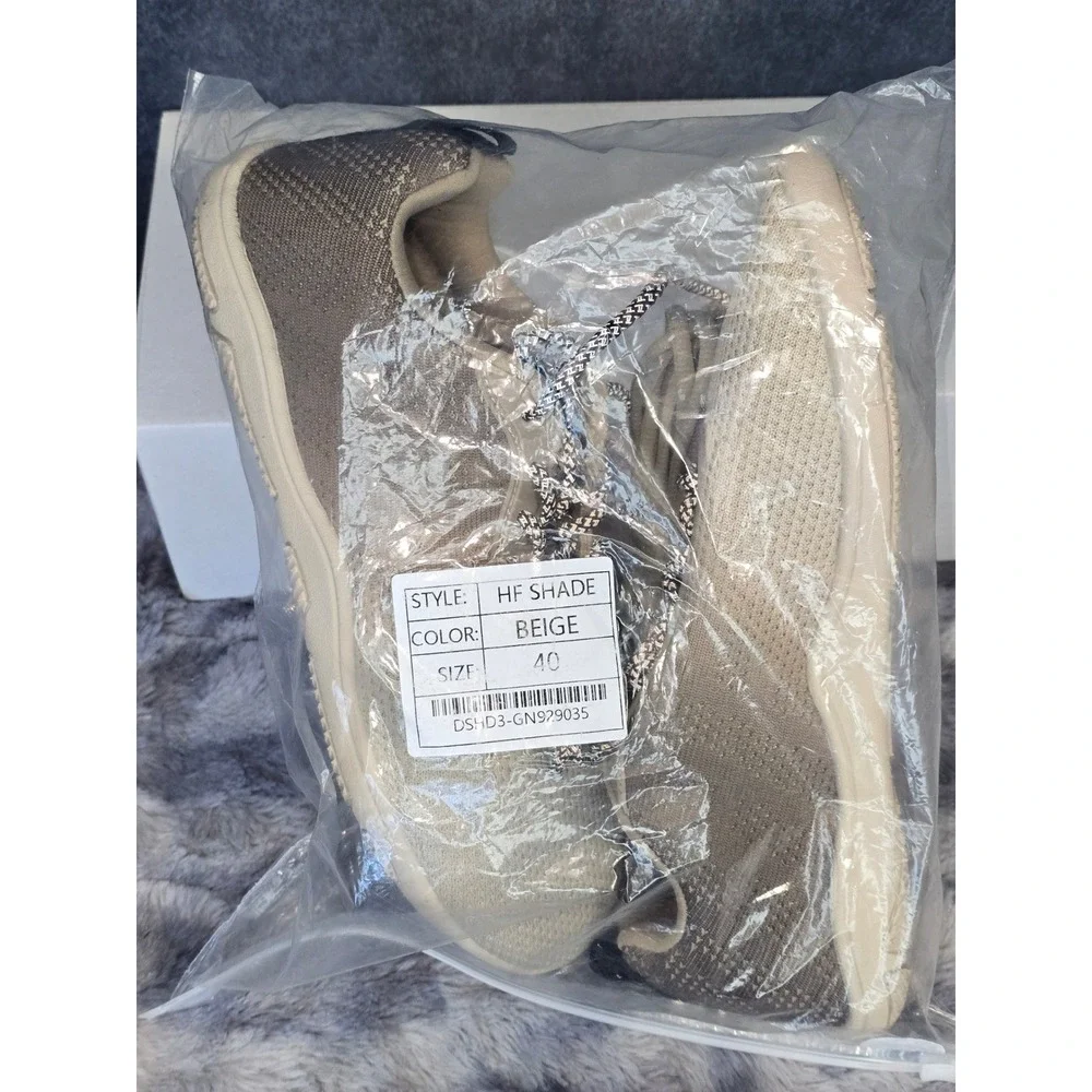 EUC Hike Footwear Shade Sneakers Beige Ombre Barefoot Unisex EU 40 WMNS 9